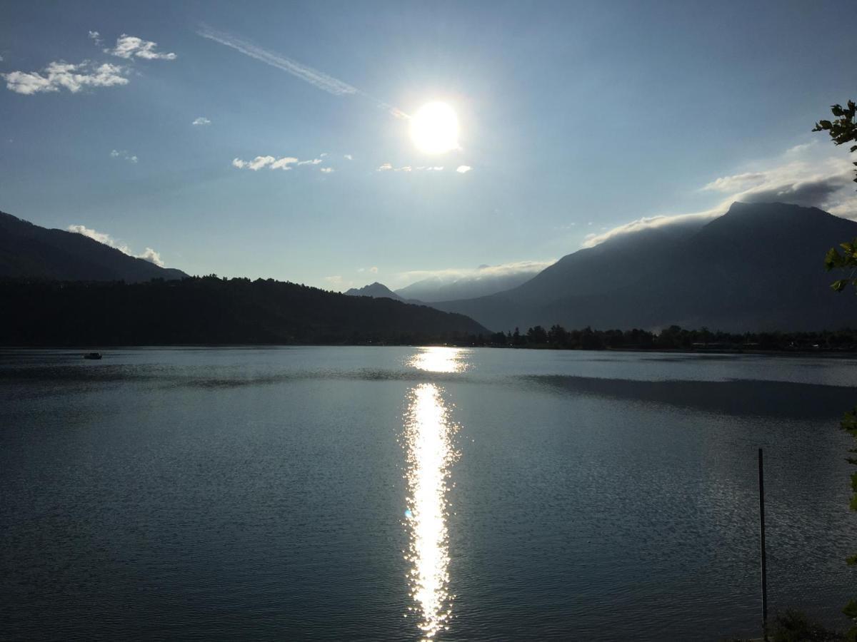 Paradiso Sul Lago كالسرانيكا ال لاغو المظهر الخارجي الصورة